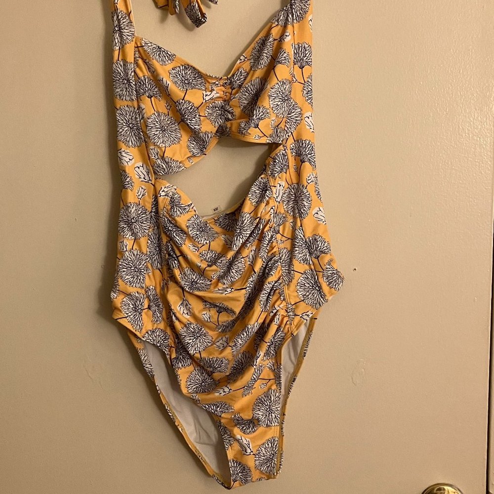 Cupshe Dandelion Love Print One-piece Swimsuit - XXL / Yellow/White